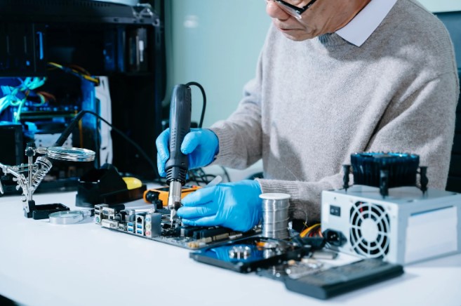 Рейтинг паяльників за ціною та якістю: огляд кращих моделей