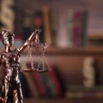 Кого обрати для послуги «юрист для медичного бізнесу»: рейтинг юристів